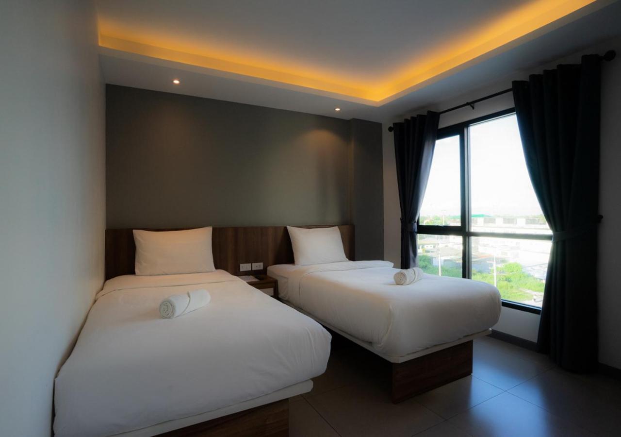 Hotel The Zleep Chonburi Zewnętrze zdjęcie